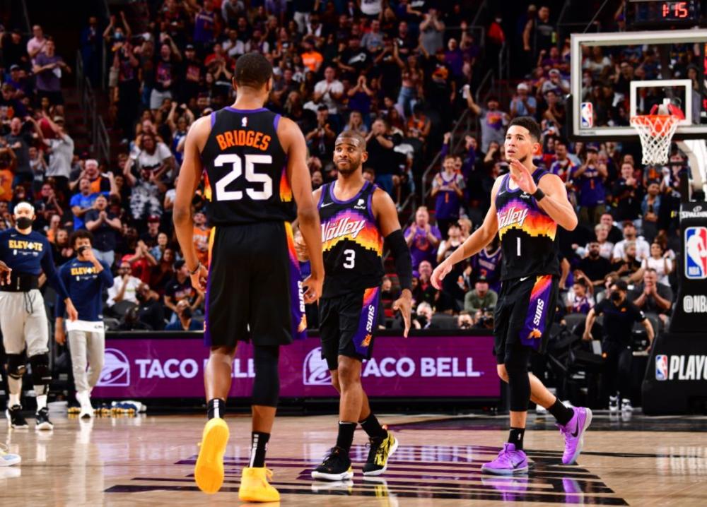 位年轻选手 位年轻选手