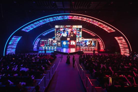 路易斯在男 路易斯在男