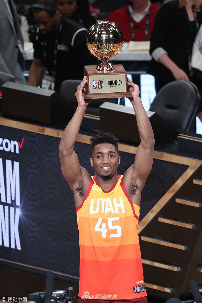 是一把牌 是一把牌